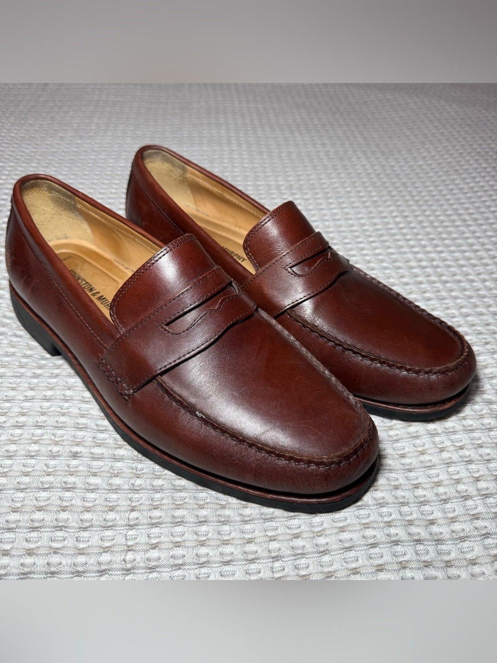Johnston & Murphy Ainsworth Penny Loafer 9.5 Brown Mahogany Sheepskin Mens